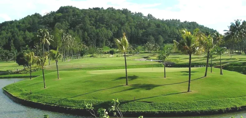 5 Daftar Tempat Bermain Golf di Jawa Tengah